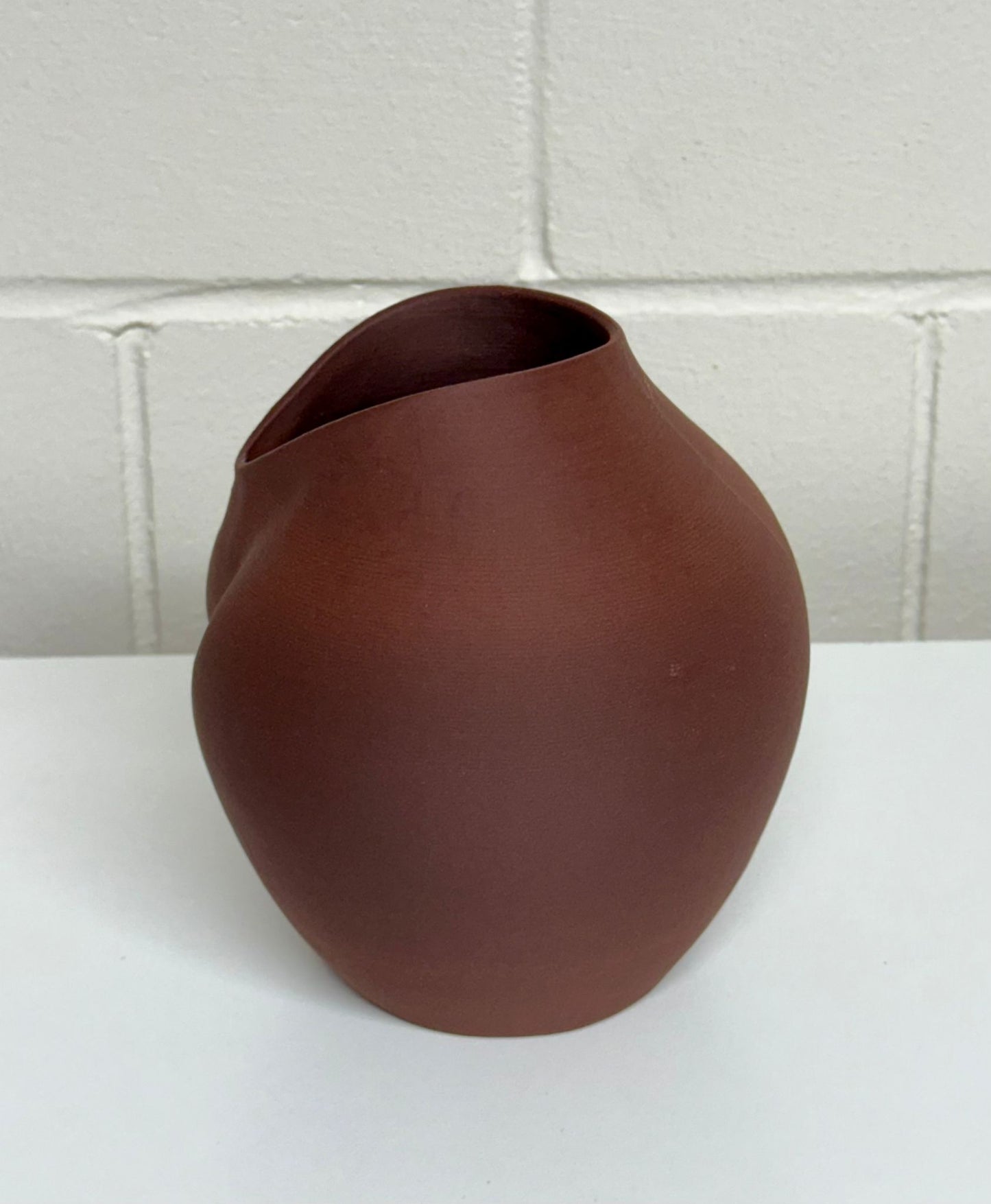 Minimalist vase