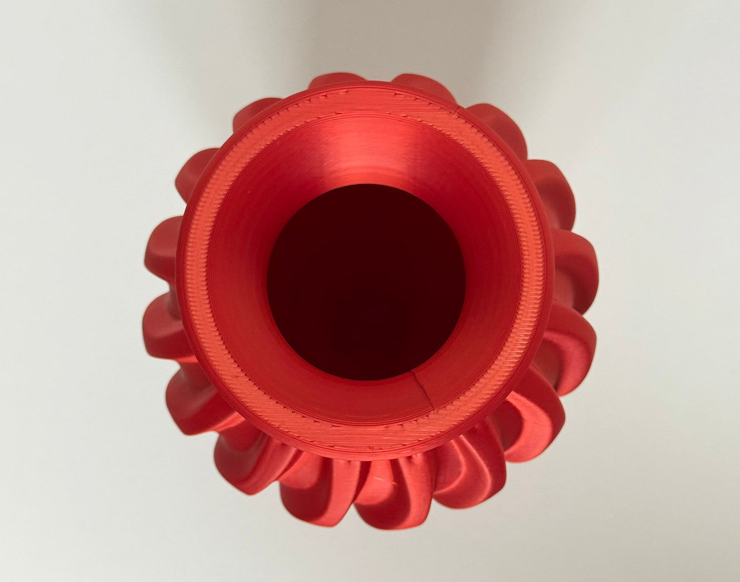 Silhouette vase