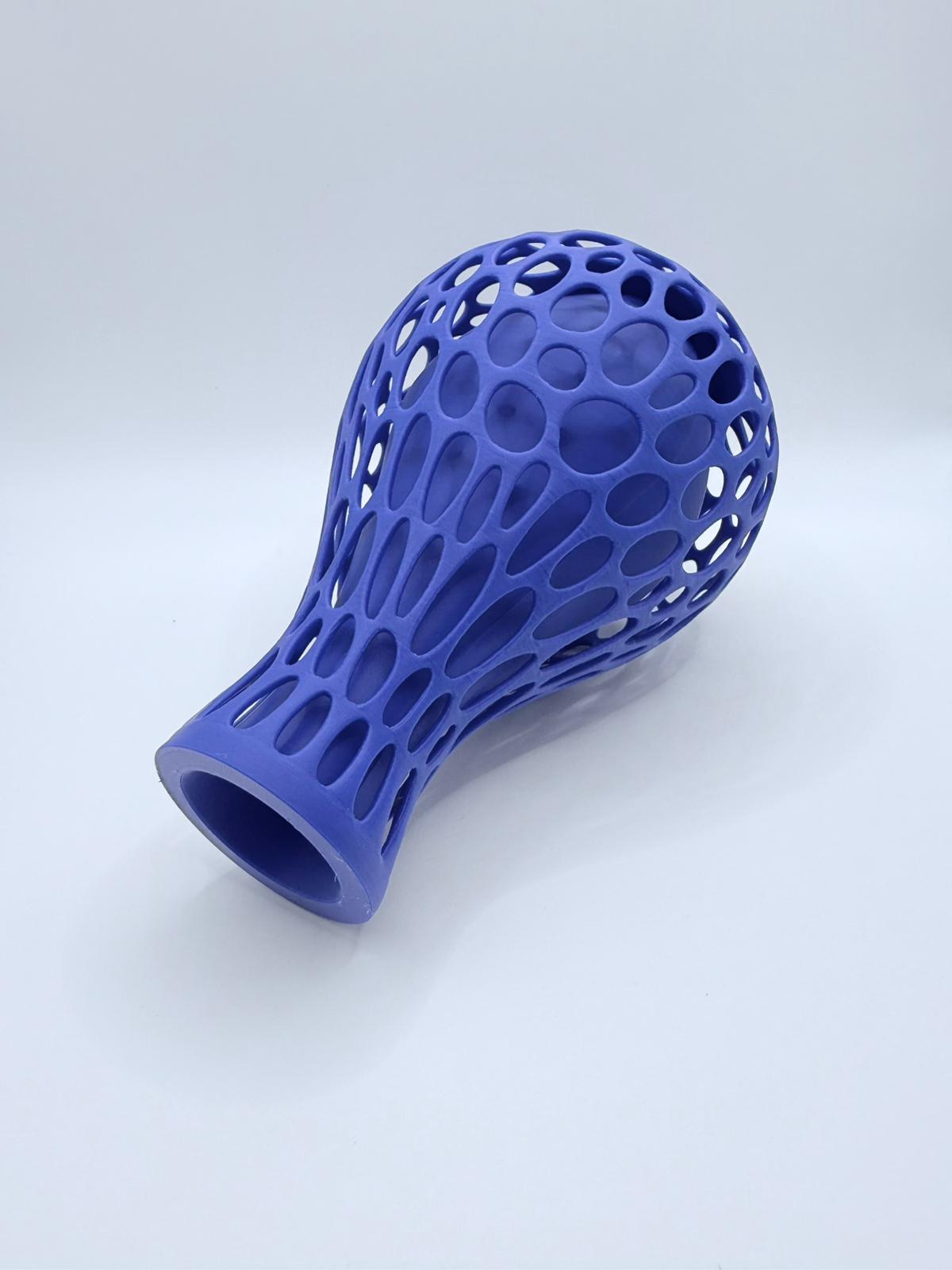 Renda Vase
