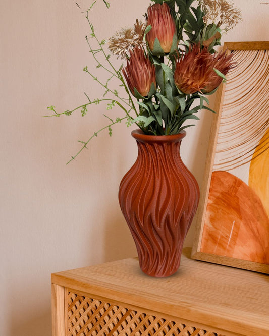 Silhouette vase